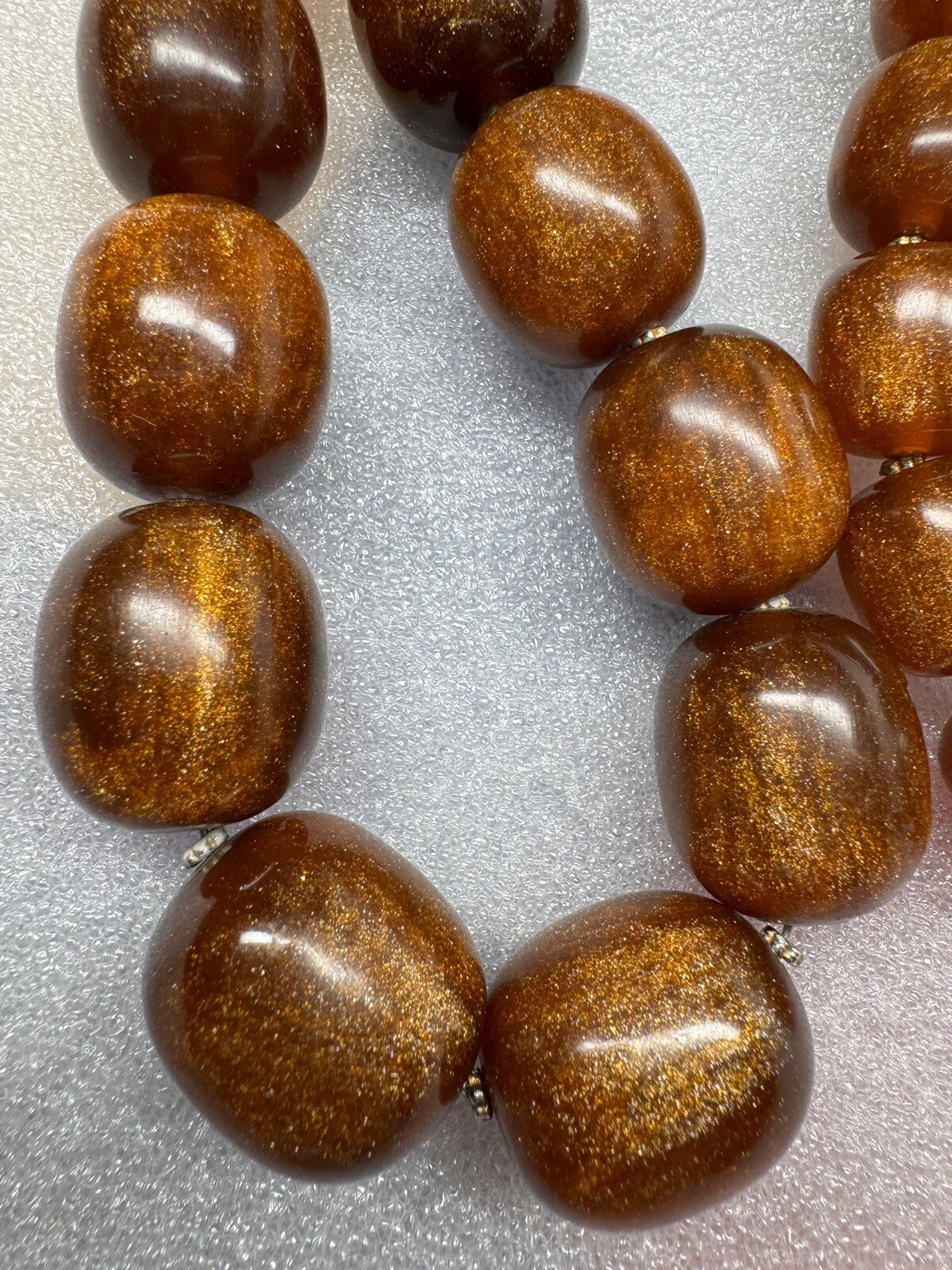 Rare Vintage Heavy Sparkling Coffee Brown Beaded Lucite Plastic Necklace G2U