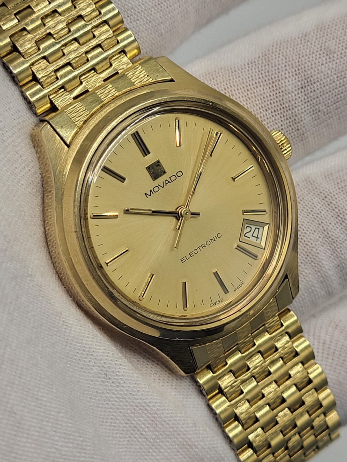 1972 SWISS [N. MINT] Zenith Movado Electronic Tuning Fork ESA 9162 mens watch