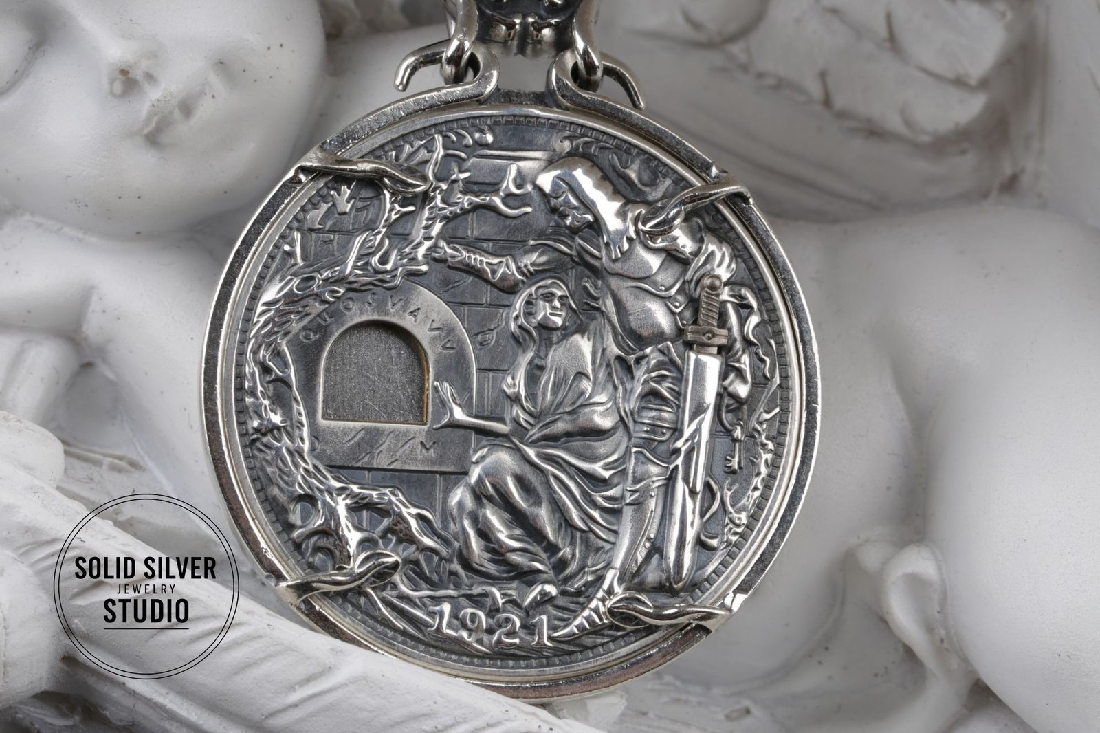 Solid S925 Sterling Silver Mechanical Hobo Coin Pendant Sword Holy Grail 40g