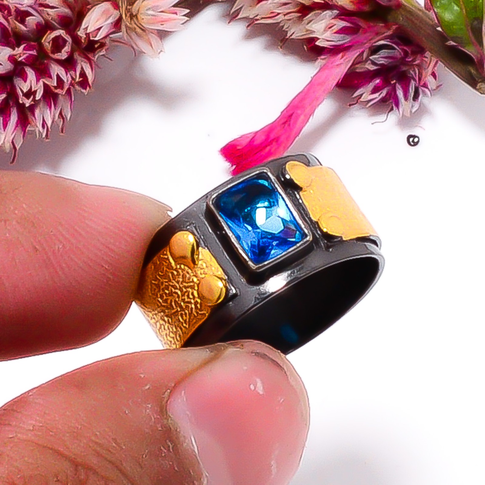 London Blue Topaz Black And Gold Plated 925 Sterling Silver Ring s.6.5 Sku37