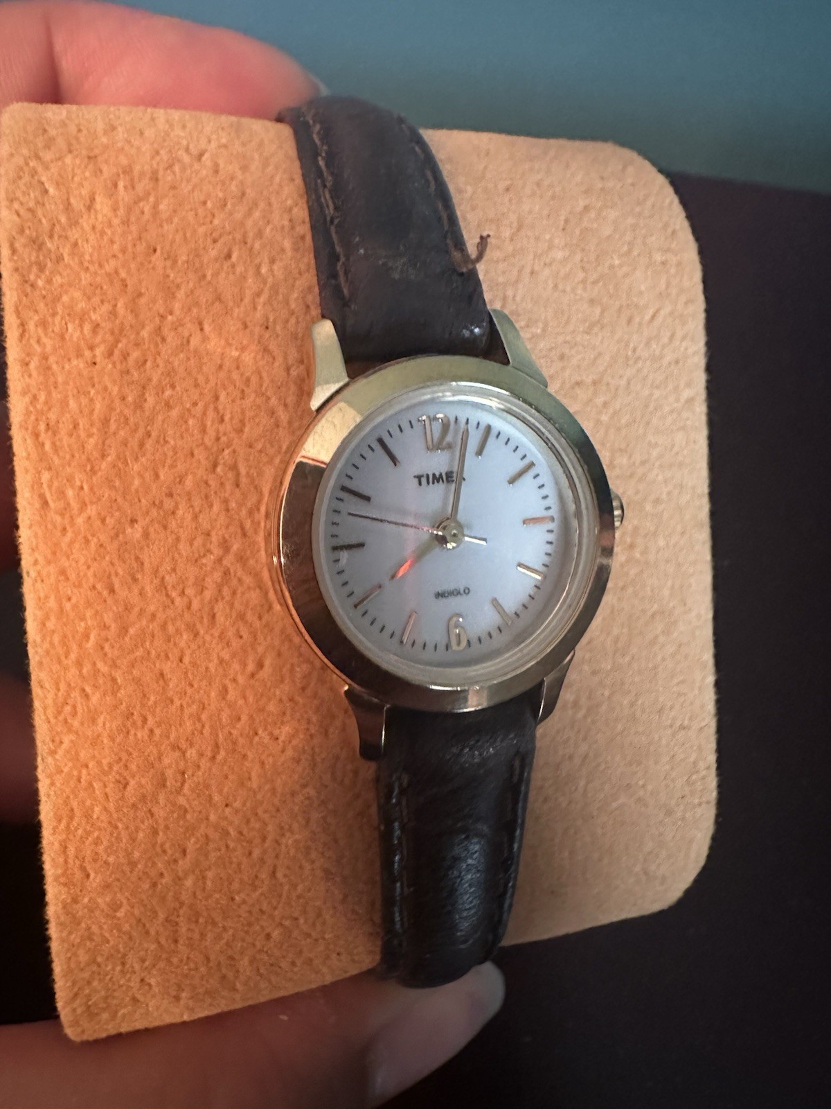 Timex Indiglo Women’s Quartz Analog Watch Gold Case Black Leather Strap 30M