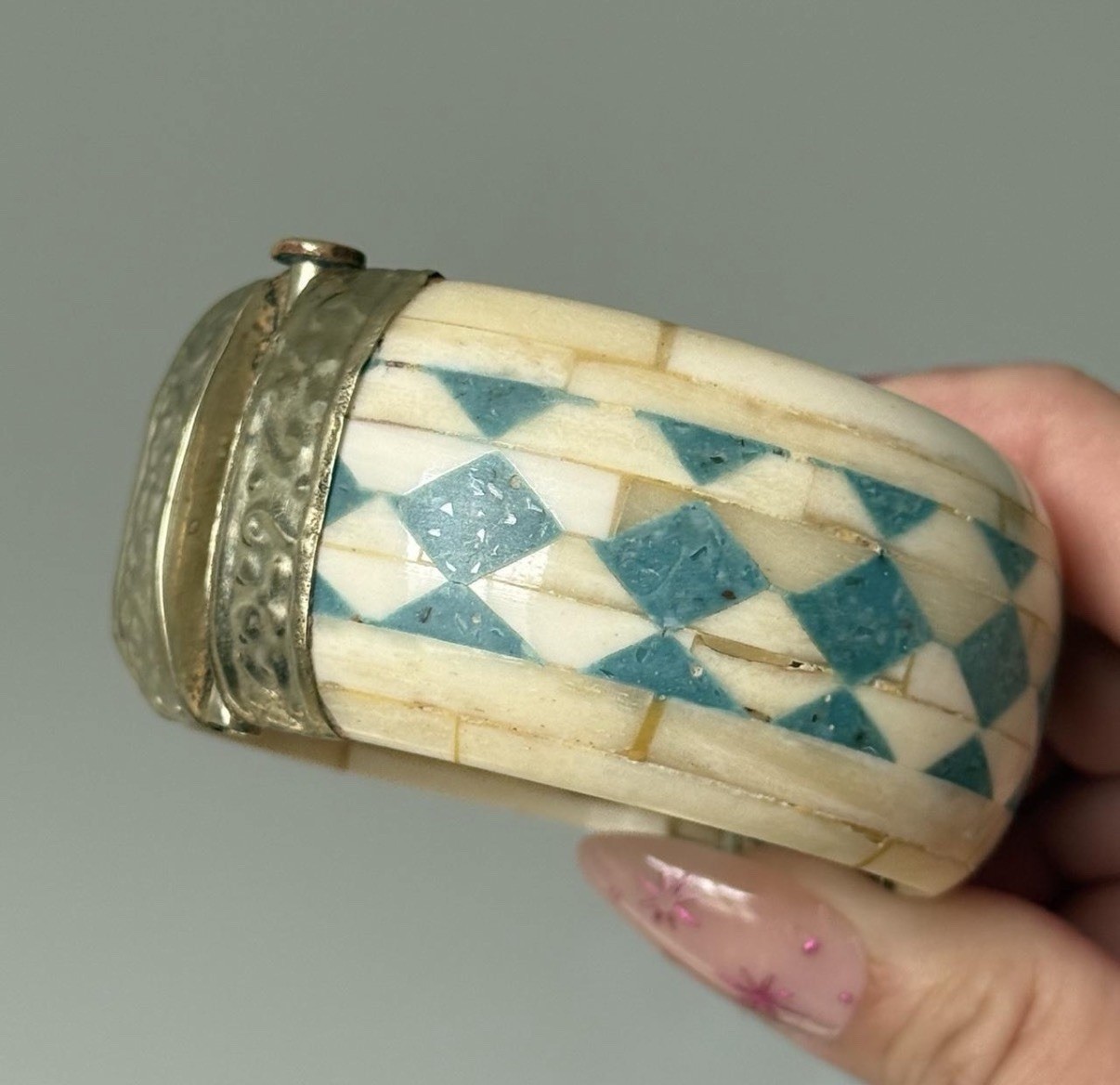 Vintage Geometric B o n e Inlay Hinged Bangle Bracelet – Rare Find