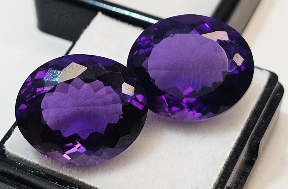Oval Cut Pair Natural Amethyst 22-23 Ct Loose Gemstone For Making Earing