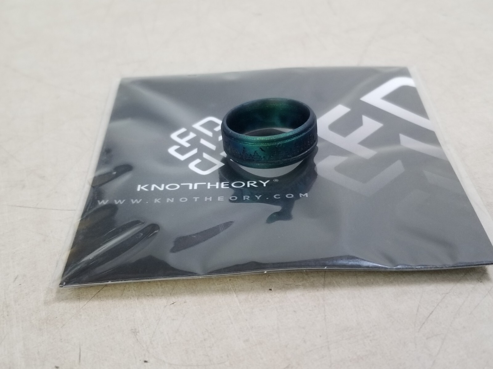 Knot Theory Engraved Silicone Ring – Enchanted Forest Green – Size 12