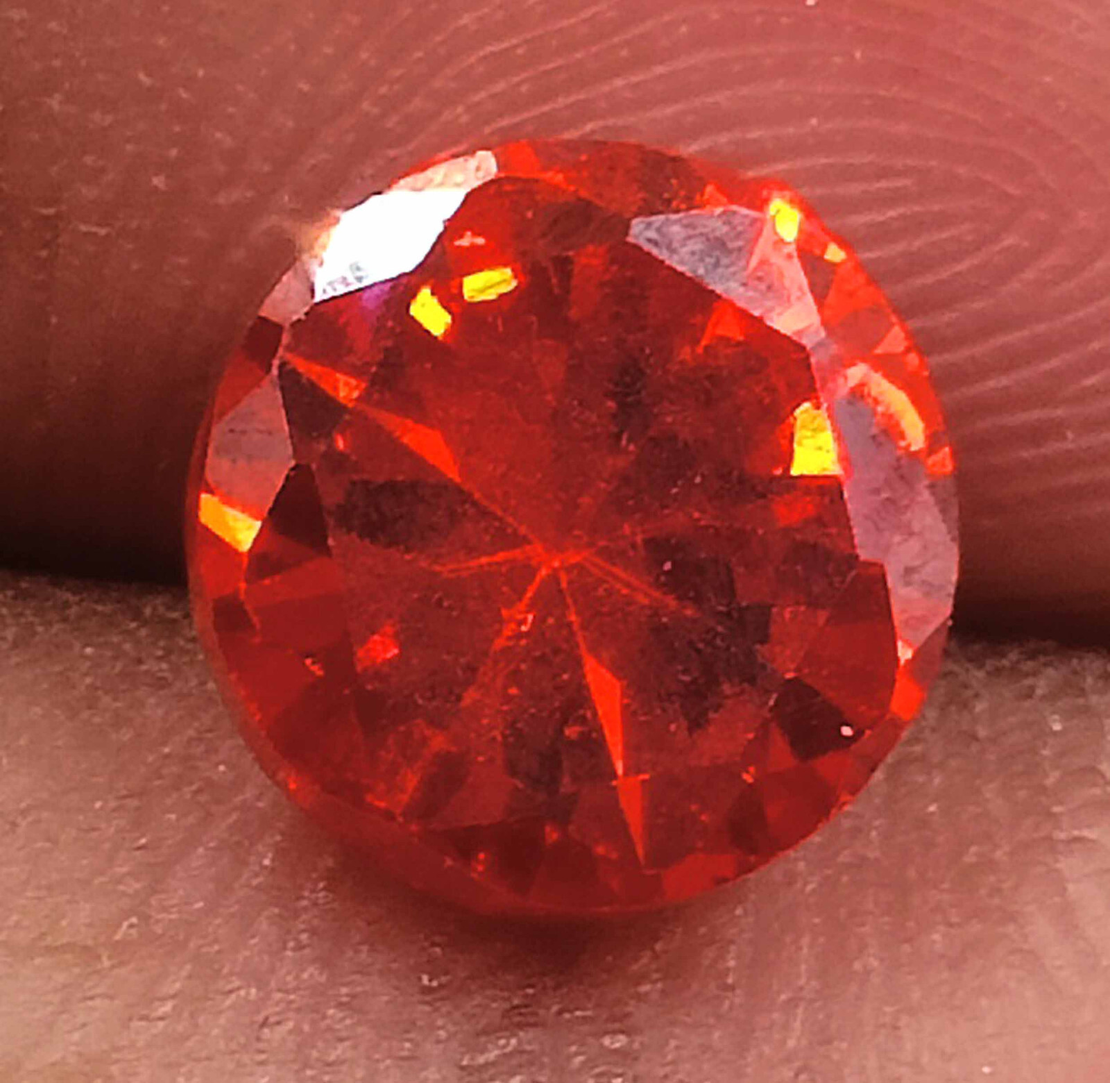 Splendid Stone Round Cut 4.55 Ct Natural Orange Sapphire Ceylon Gemstone Ak