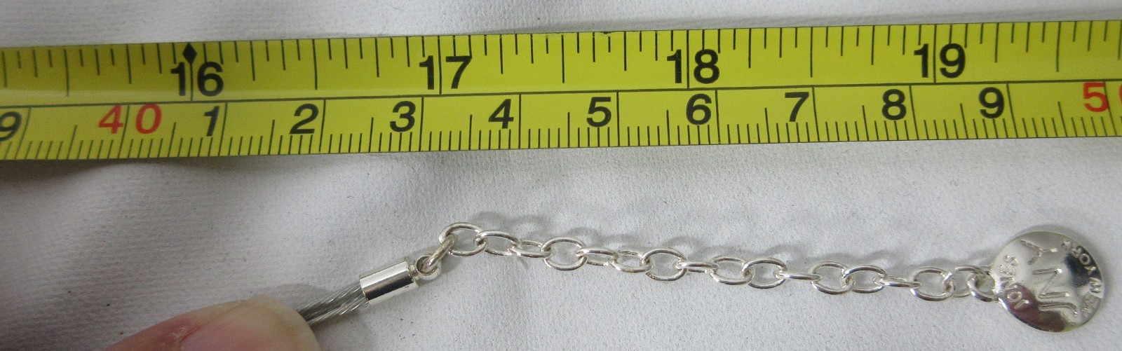 Jones New York Choker Necklace & Pendant Silver Tone Green & Yellow 17″-19″ NWT