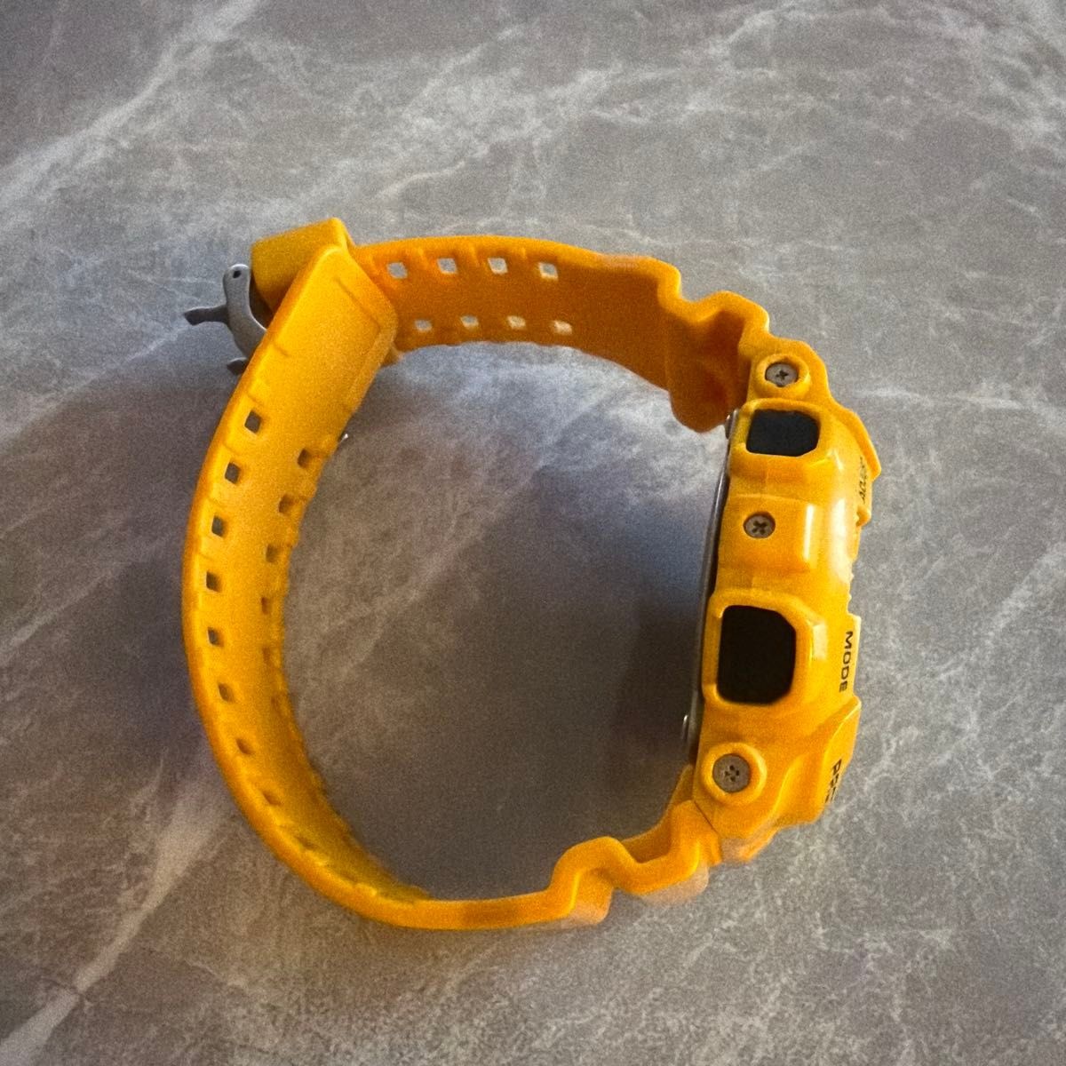 CASIO G SHOCK GA 110CM 9A Yellow Watch