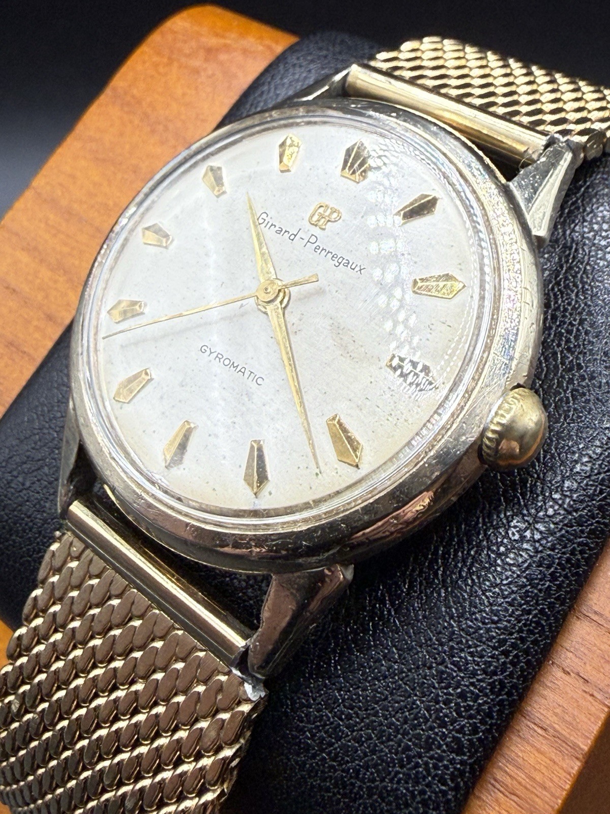 1960s Girard-Perregaux Gyromatic Automatic Swiss Watch Gold Mesh Bracelet