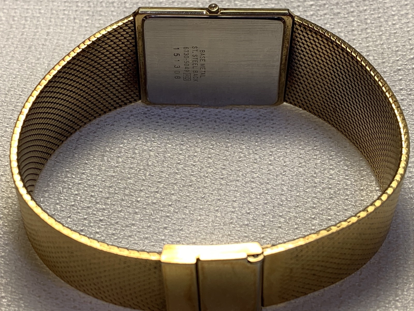 Men’s Vintage 1983 Ultra Slim Watch SEIKO LASSALE 6730-5049. Midsize. In BOX