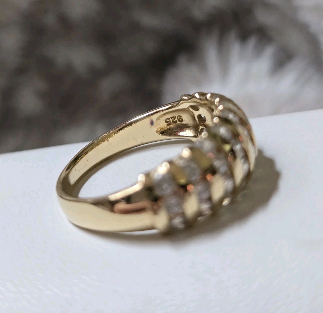 Ross Simons 18k Yellow gold Sterling silver channel Wedding Band Ring