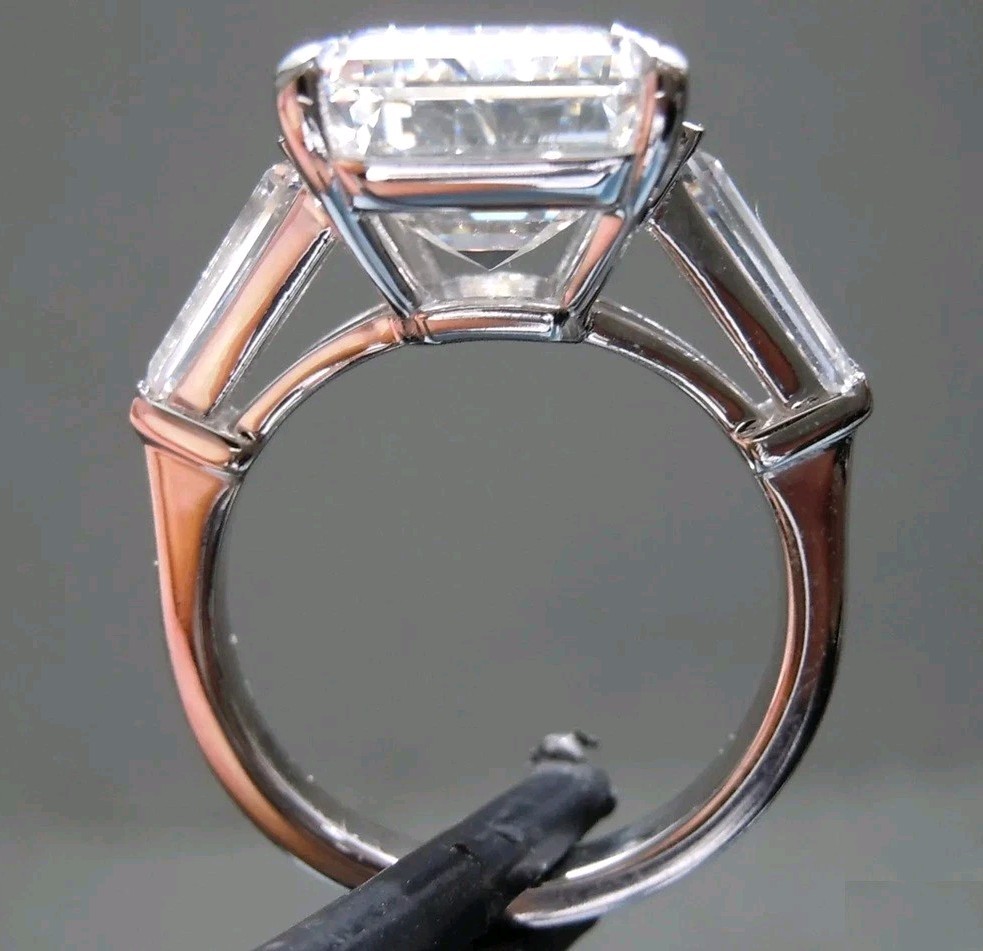 14 Ct Certified Treated Gorgeous Off White Diamond Engagement Ring.925 Silver