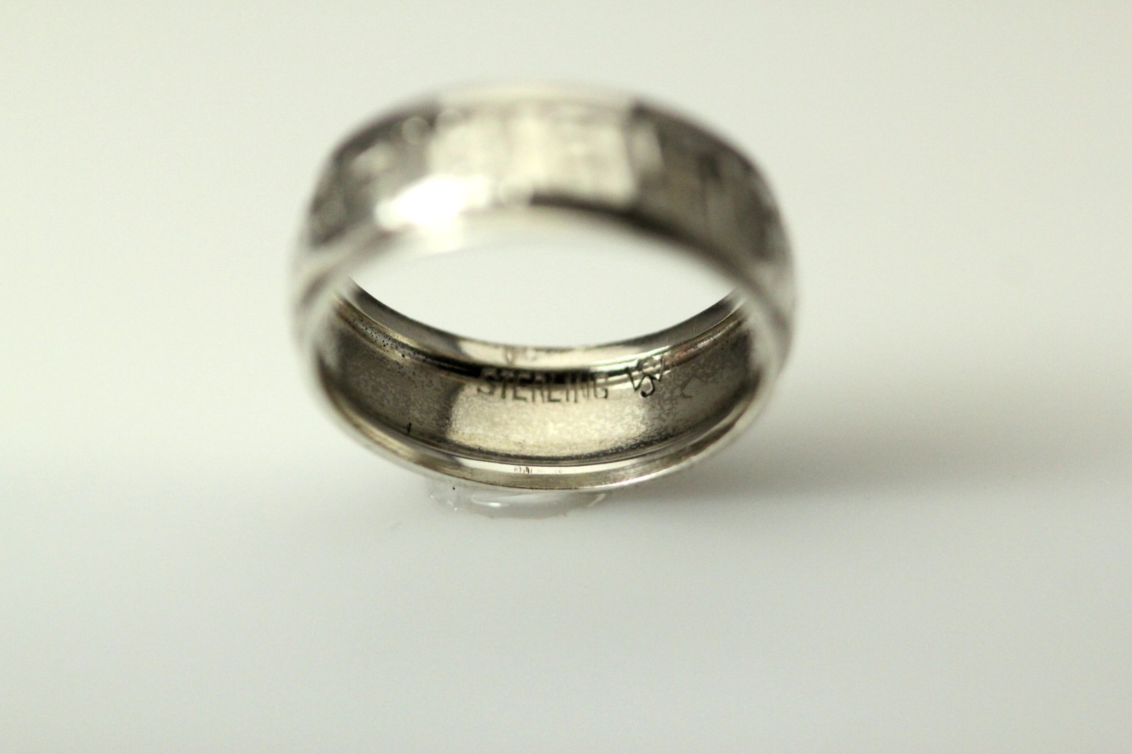 925 Sterling Silver Size 7.75 Patterned 7.3mm Concave Court Band Ring (RIN5256)