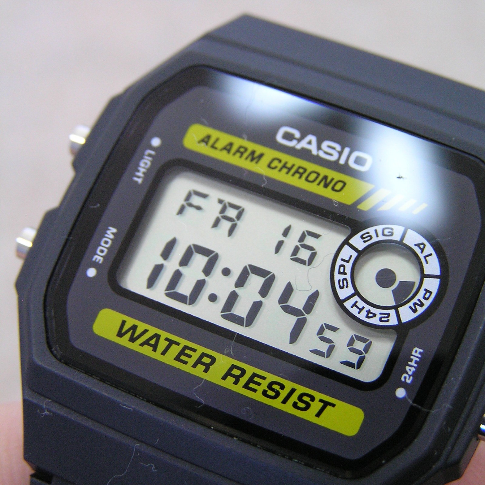 UK STOCK CASIO F-94WA-9JH Japan Exclusive Digital Watch Classic Imported Model