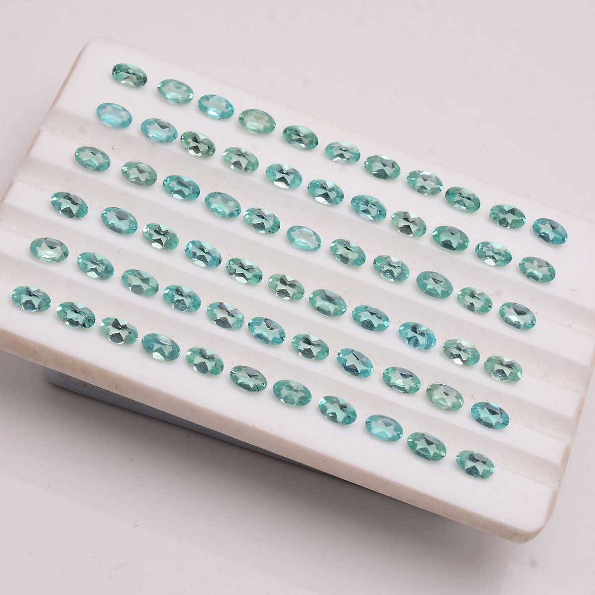 35 Pcs Natural Apatite Neon Green 5mmx3mm Oval Cut Untreated Stunning Gemstones
