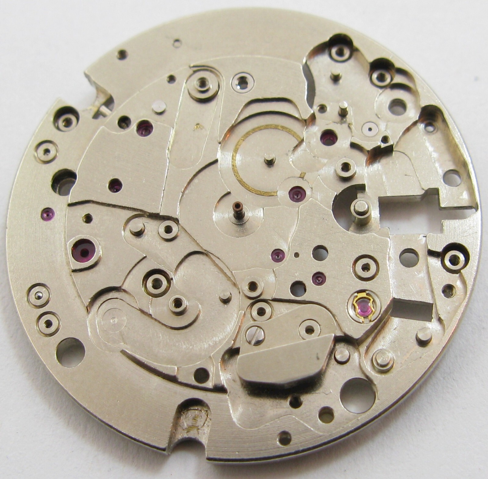 Universal Geneve 72 Watch Part: jeweled main plate #100