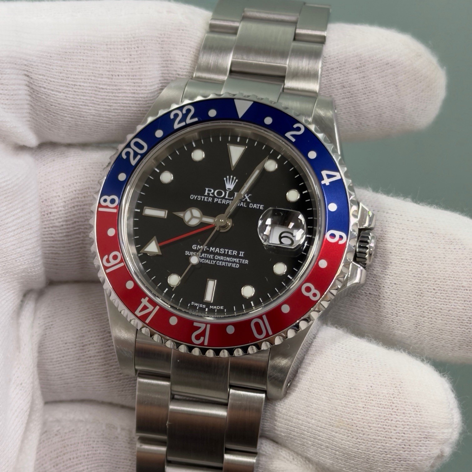 Rolex GMT Master II Pepsi 16710 40mm Red and Blue Bezel Stainless Steel