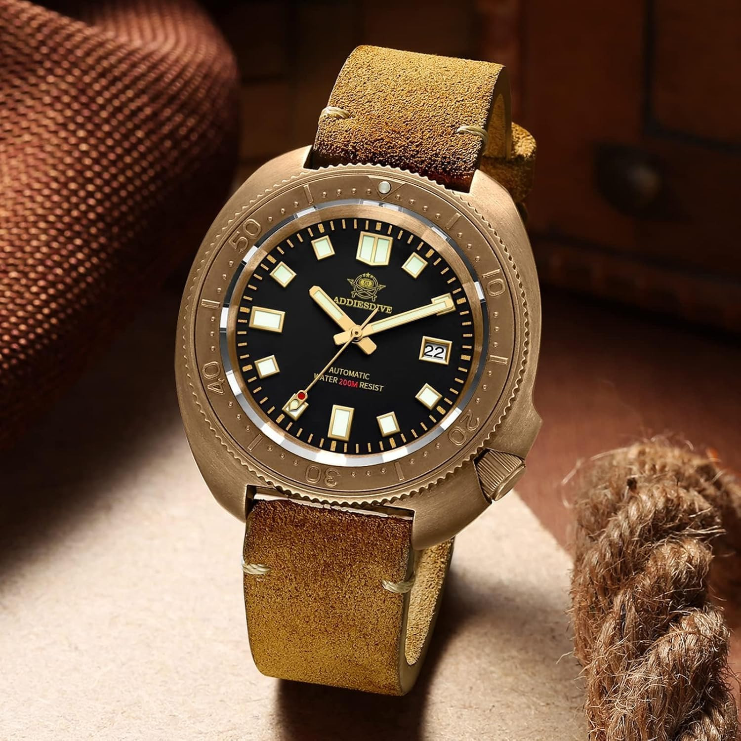 Men’s Vintage Bronze Dive Watch 200M Waterproof with Suede Leather Strap