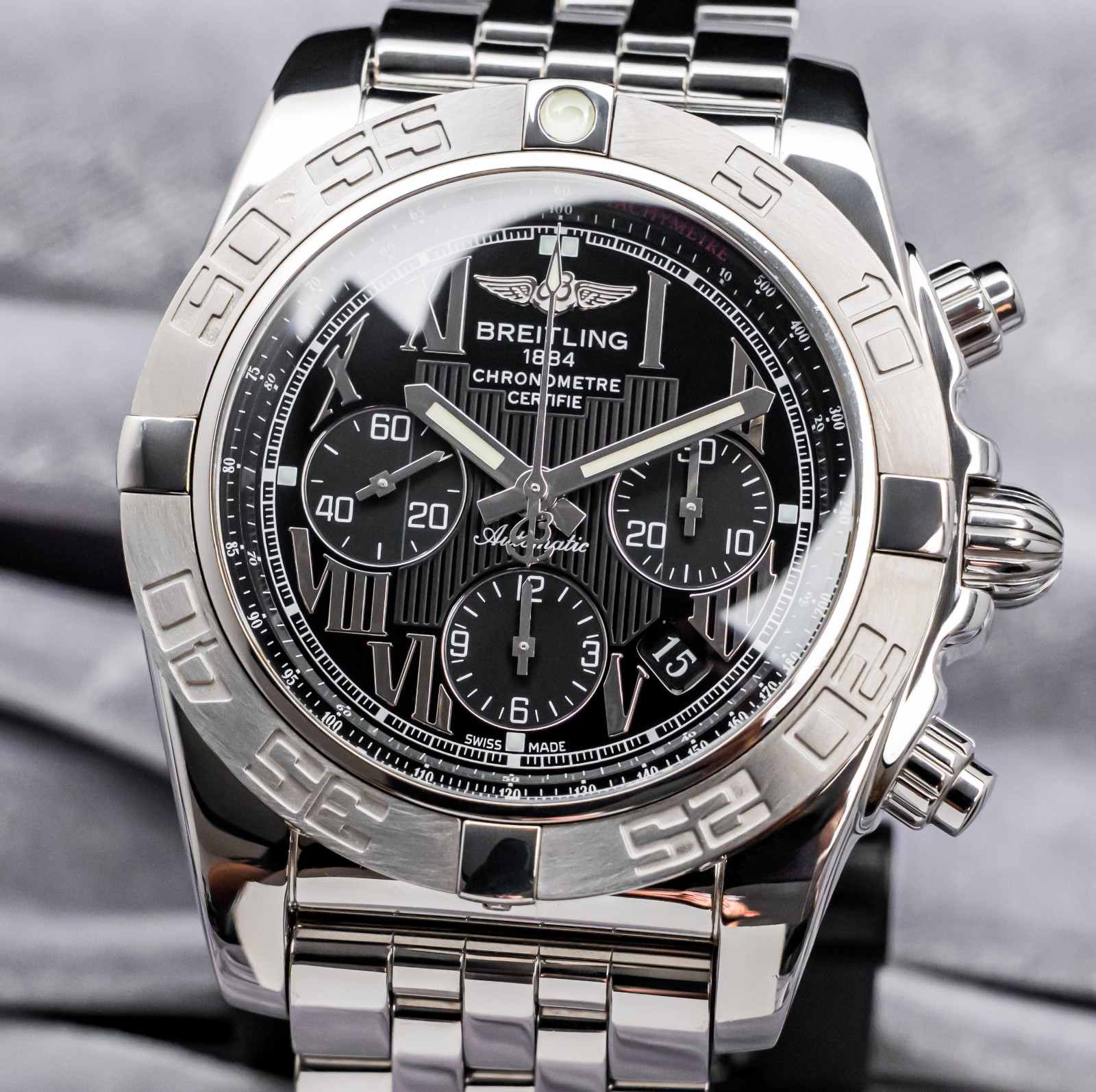 Breitling Chronomat 44 B01 Black Roman $9K MSRP Bracelet Chronograph AB0110