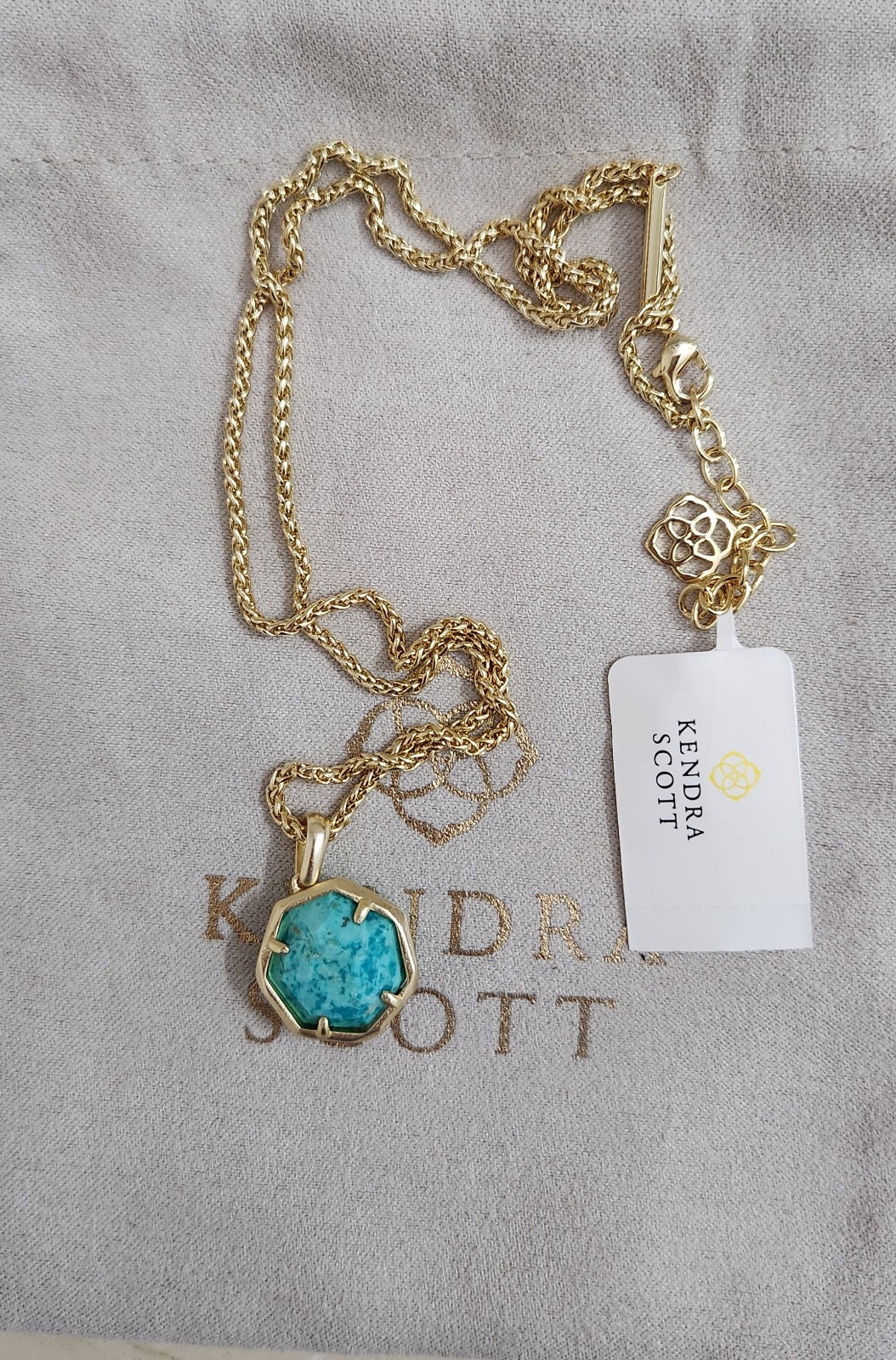 Kendra Scott Cynthia Short Pendant Necklace Gold Sea Green Chrysocolla NWT