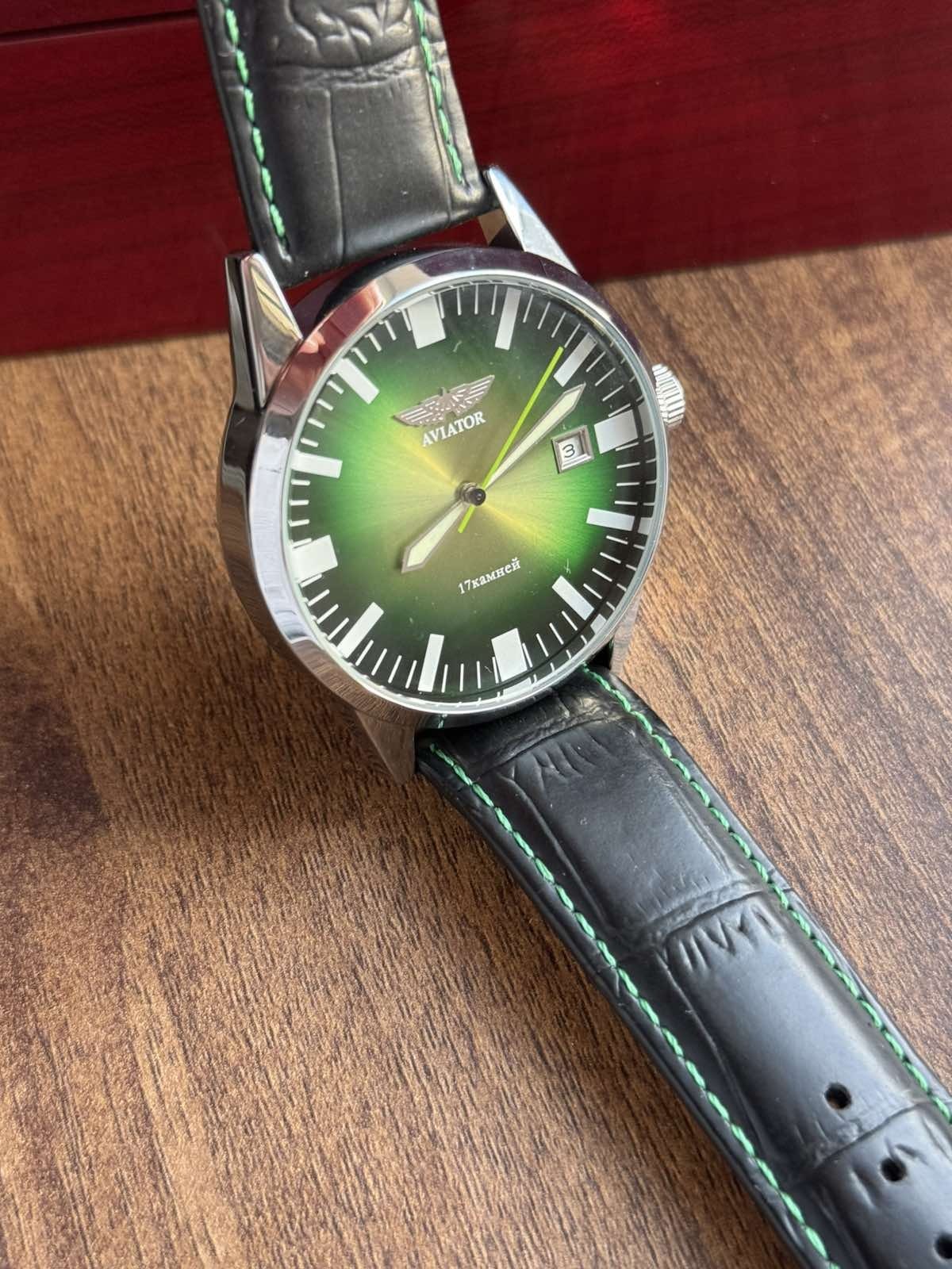 Watch Mechanical Aviator Green Pilot USSR Wrist Vintage Soviet Men’s Date Raketa