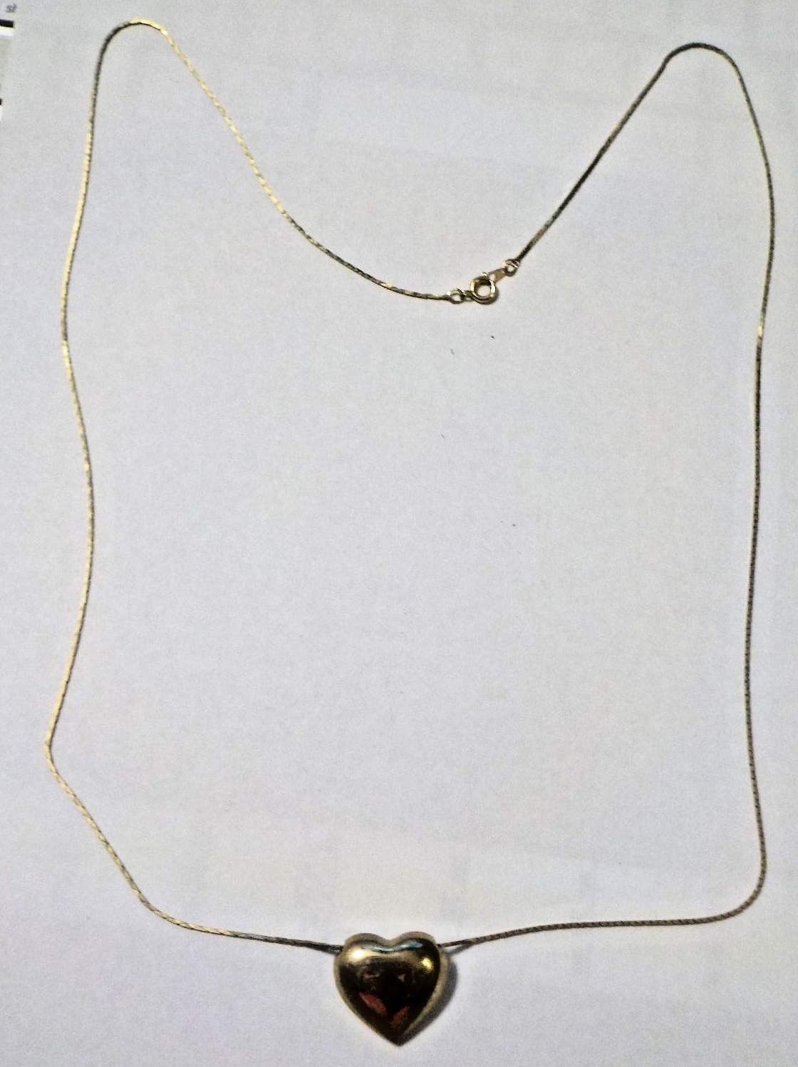 Vintage 29 1/2″ Gold Tone Puffed Sliding Heart On Serpentine Chain