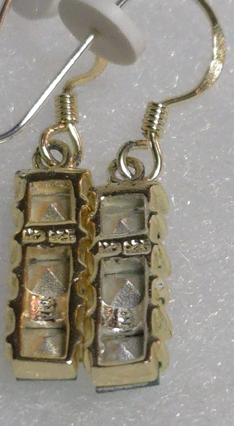 New Marsala 3 Toned Sapphire Drop Dangled 925 Pierced Earrings See MM’S in pics