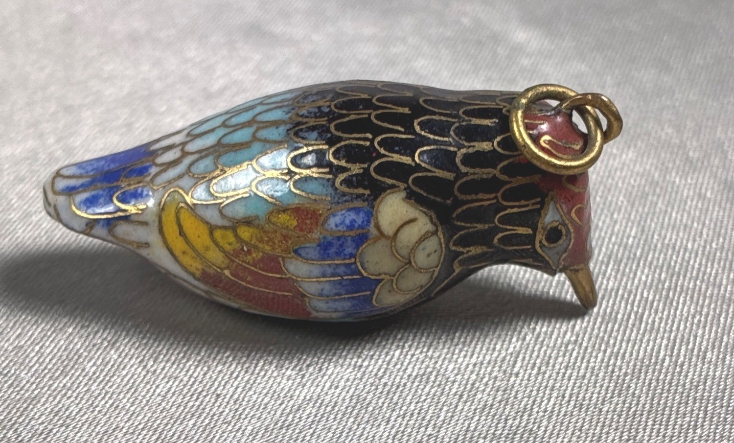 Vintage Cloisonné Bird Charm Pendant Miniature Enamel Bird Figural Gold Tone Col