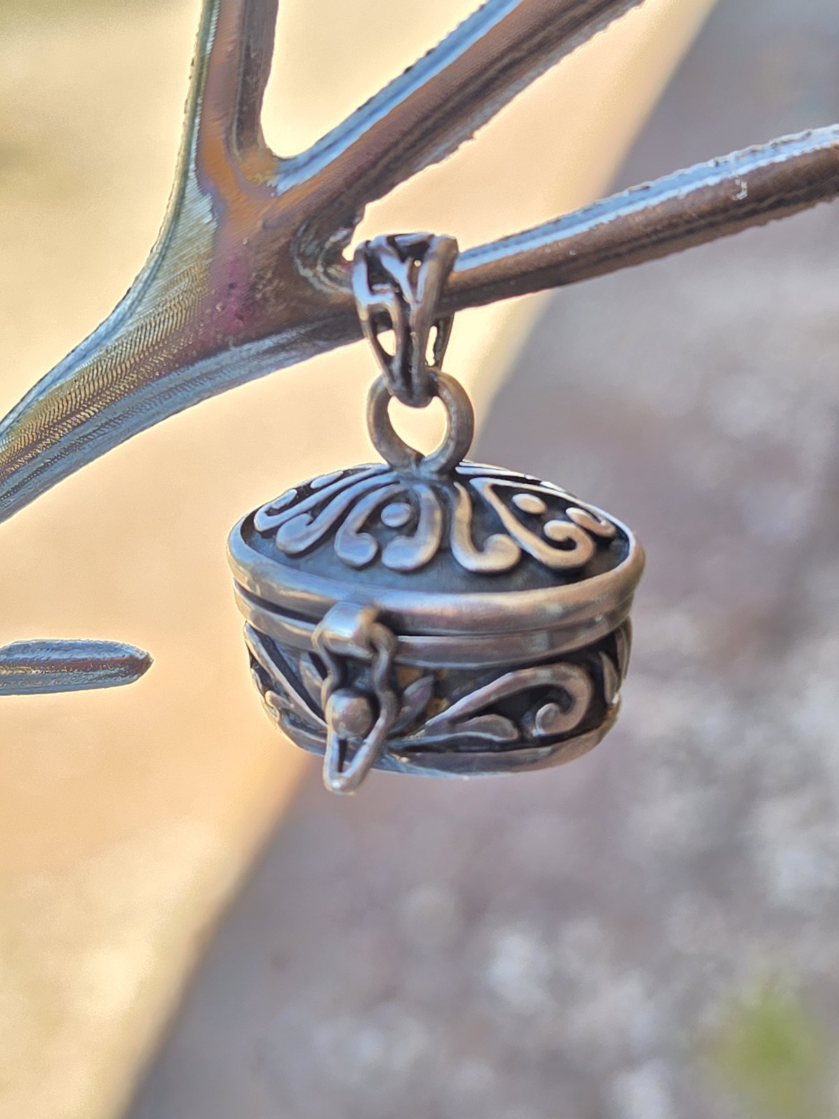 Sterling Silver Signed 925 HS Oval Prayer Box Pill Box Locket Necklace Pendant