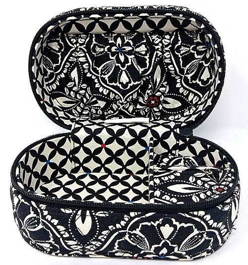 Vera Bradley Travel Jewelry Case Zip Around Quilted 6½”×4″×3¼”