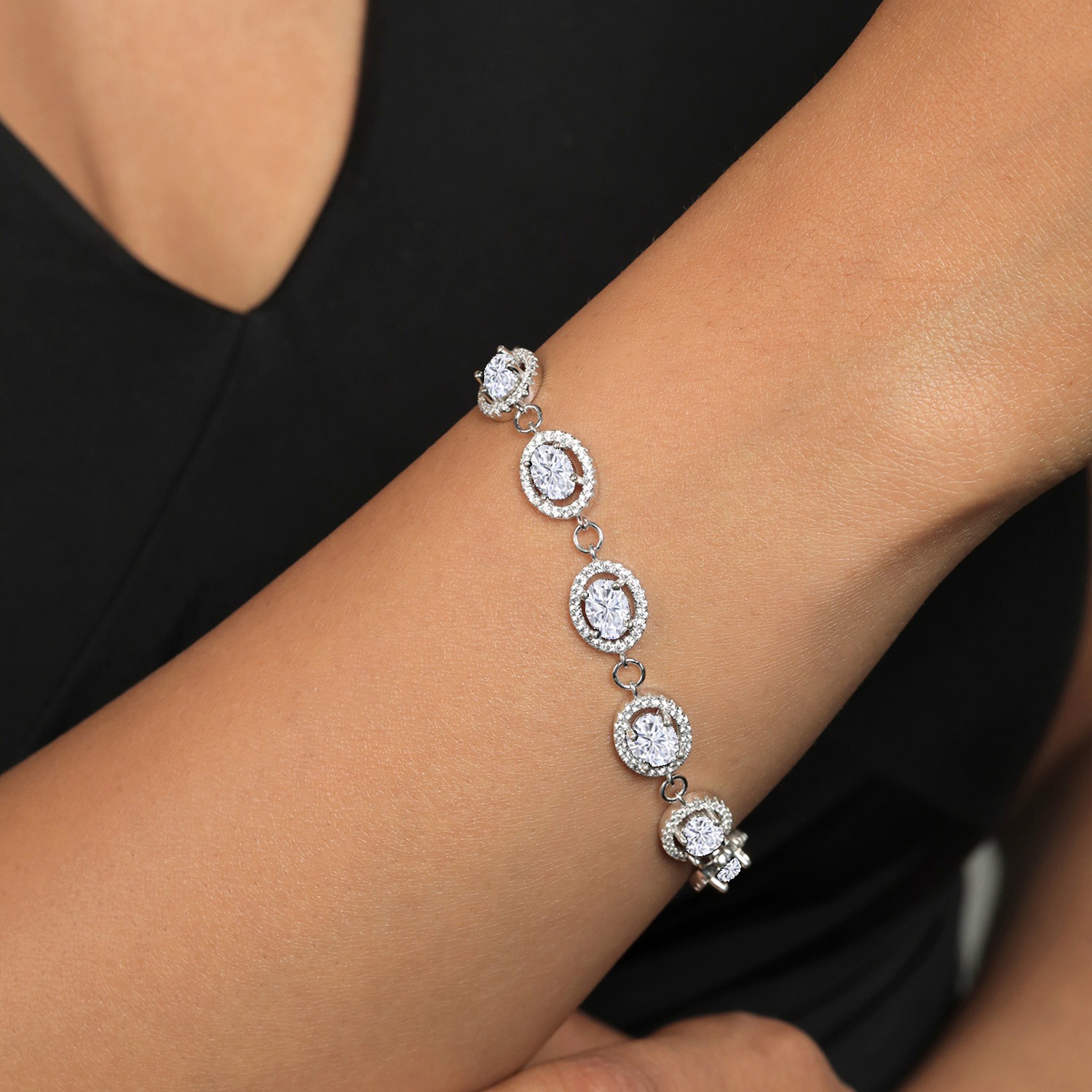 8-17 Cttw Oval Halo Statement Tennis Bracelet For Women | 925 Sterling Silver |