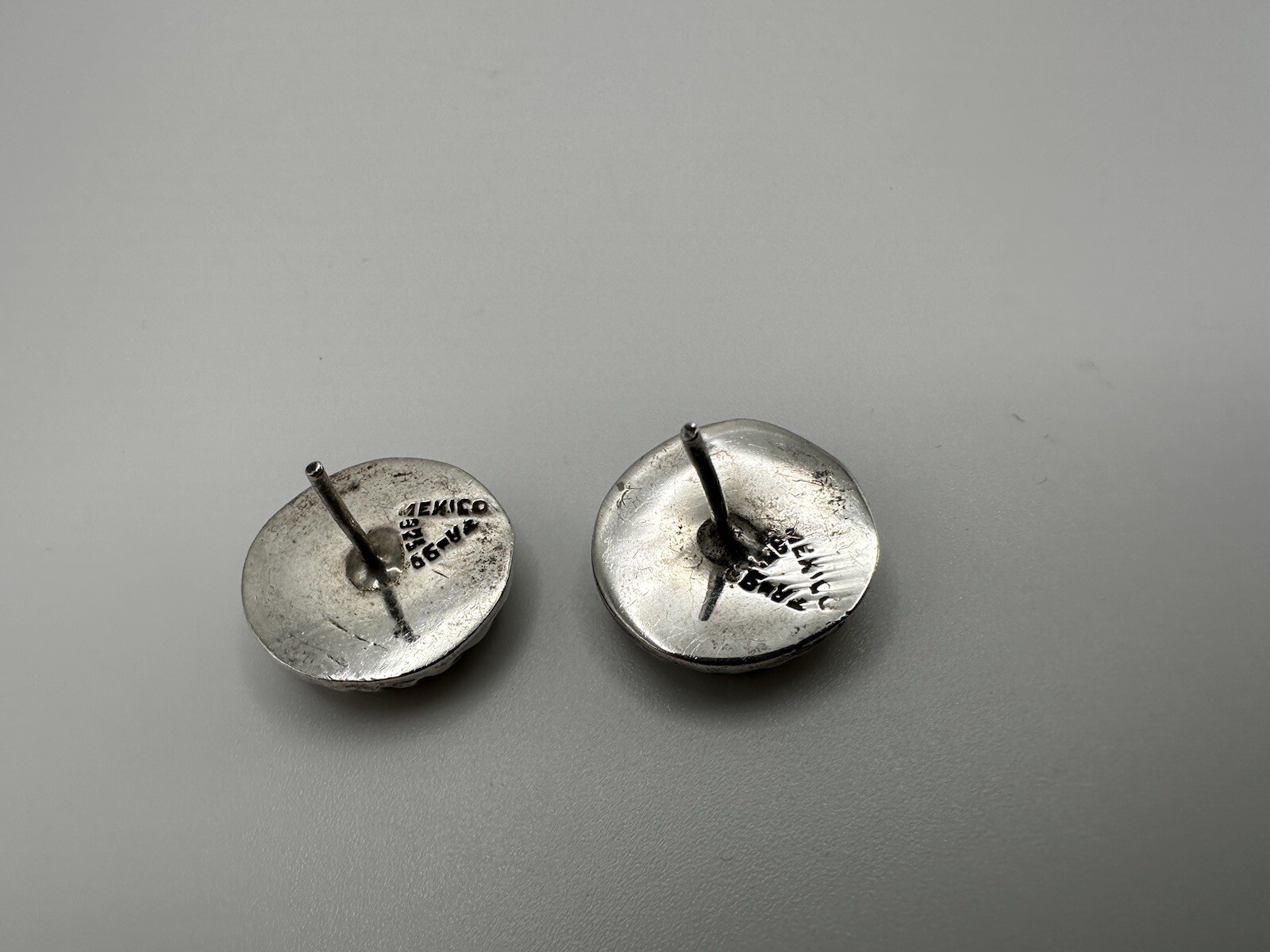 Vintage Sterling Silver Textured Stud Earrings 1.8cm JB12
