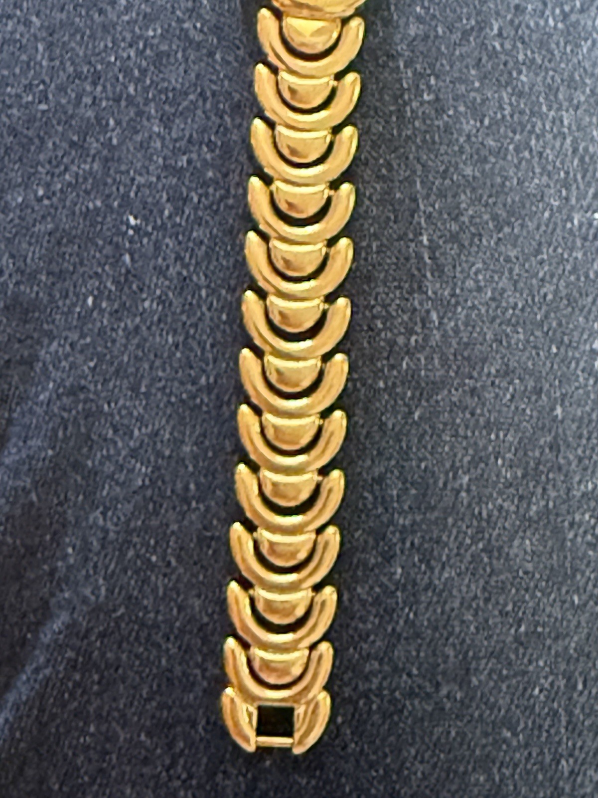 Whittnaur Women’s Watch W/One Tiny Diamond At 12 Needs Crystal And Repairs
