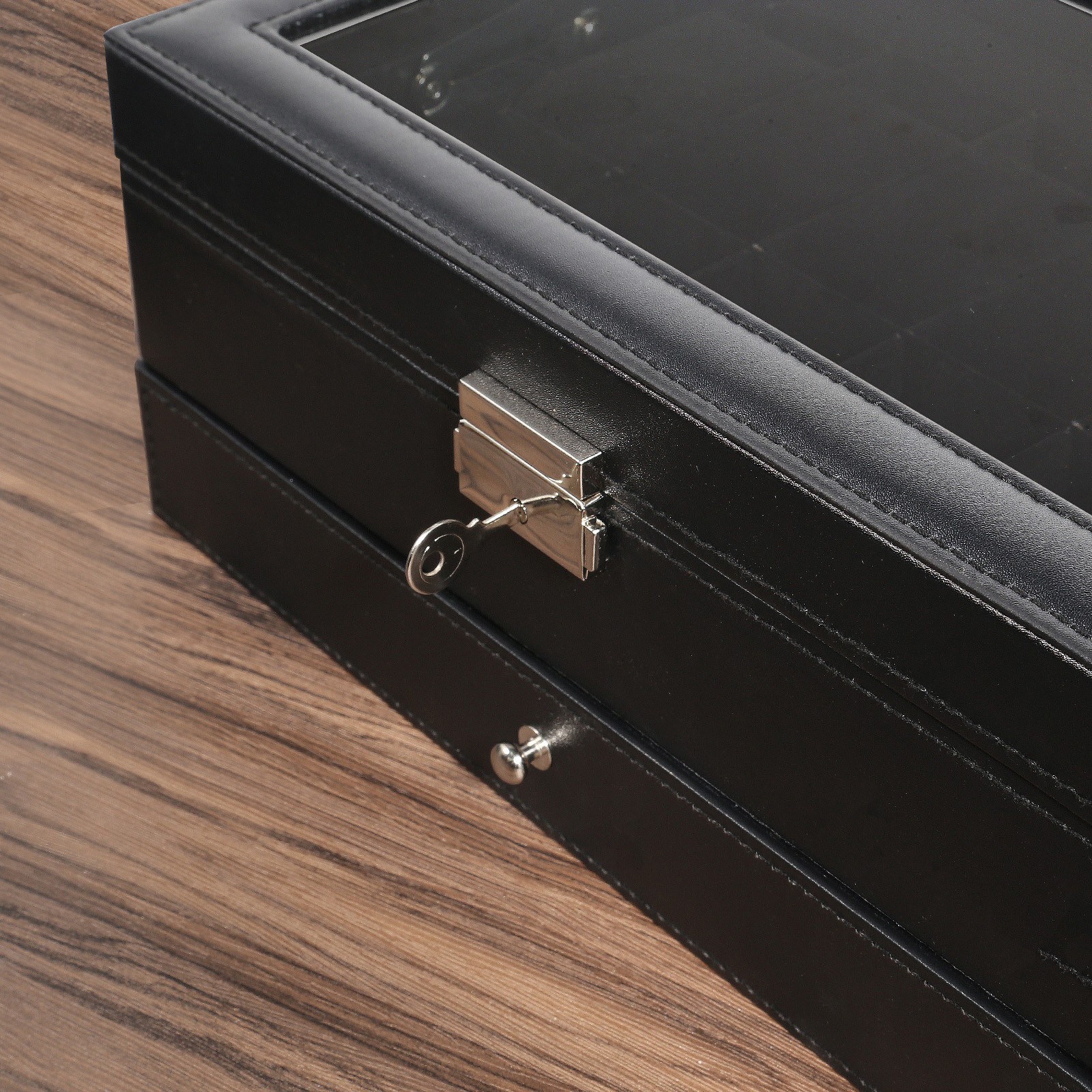 12 Slots Watch Box PU Leather Watch Case Lockable Jewelry Storage Display Case