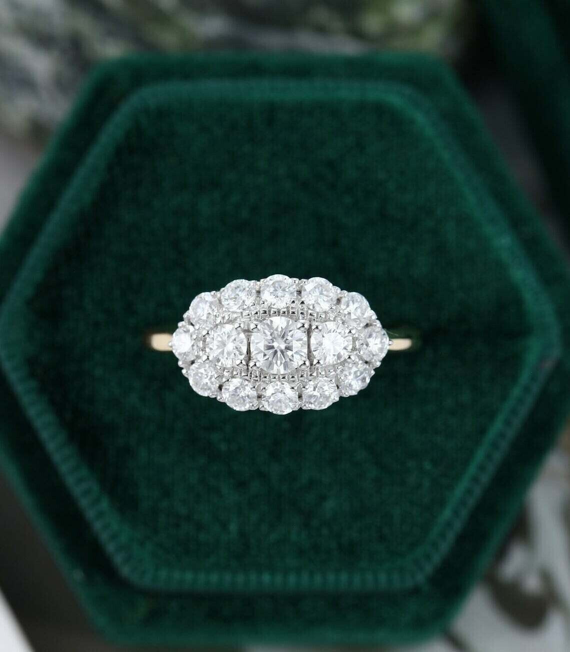 Antique Art Deco Engagement Ring With 2.33 Ct Round Shaped For Women