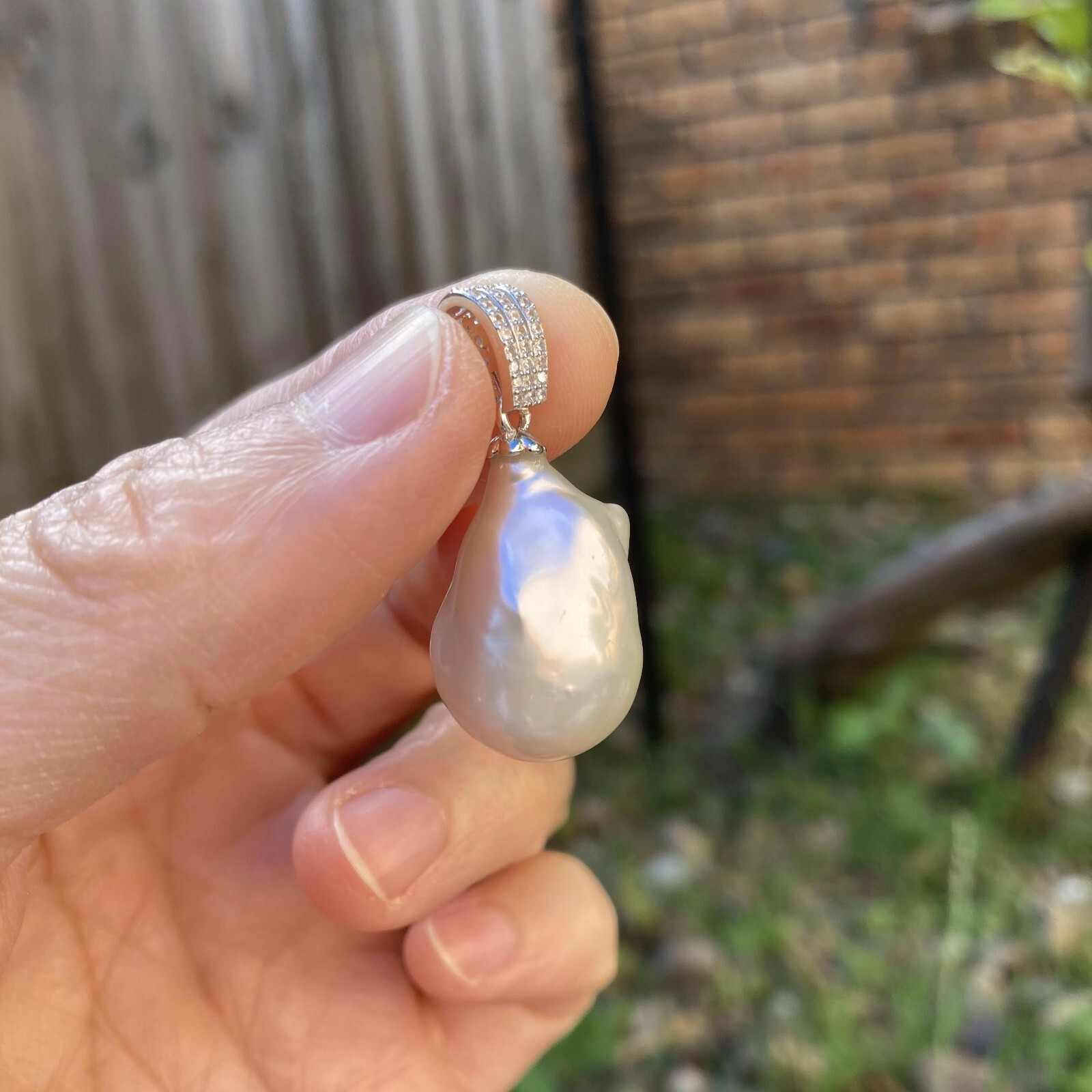 24x16mm Baroque freshwater White Pearl high luster sterling silver Pendant TH111
