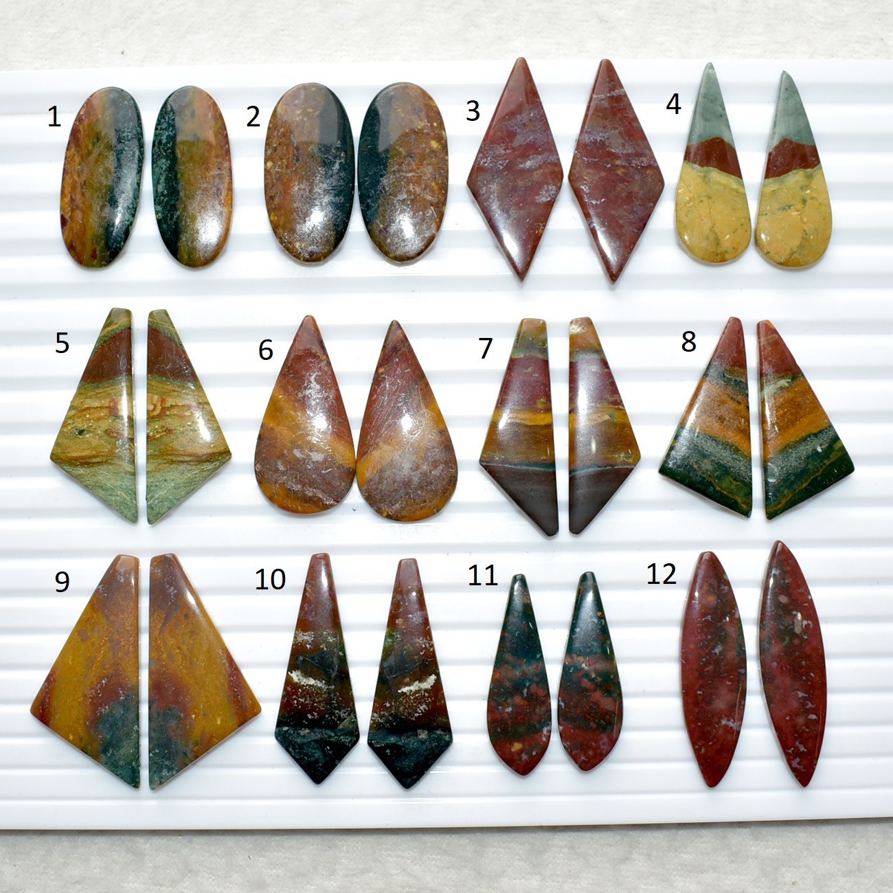 Natural Blood Stone Matching Pair Cabochon Loose Gemstone B727