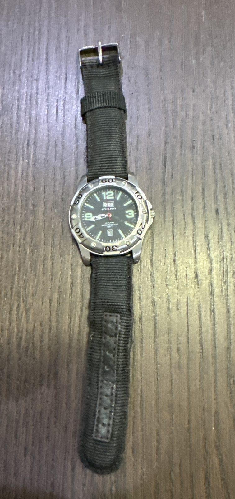 Milan Mens Diver Style watch w Analog Date Dial Canvas Leather MLN937 Untested