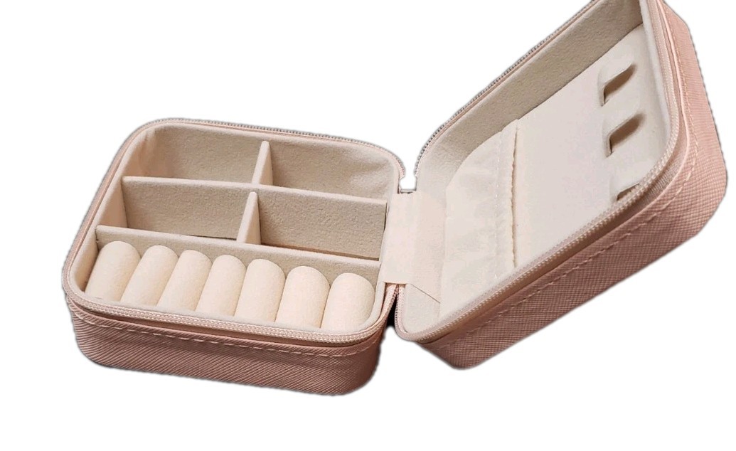 Travel Jewelry Case – Gift for Teen Girls – Light Pink (115)
