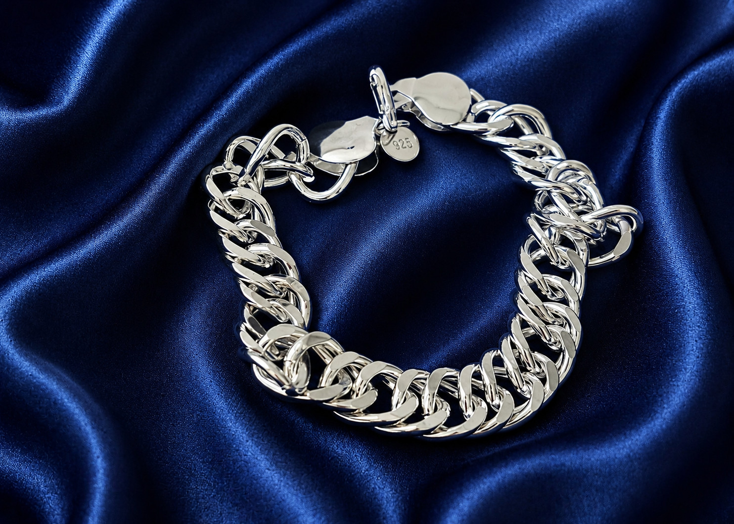 925 Sterling Silver Cuban Curb Bracelet 20cm + Gift Box
