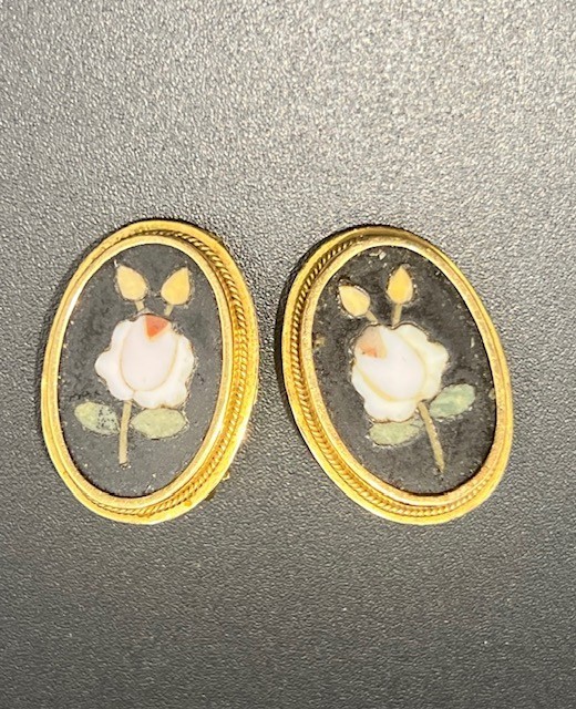 Antique Pietra Dura Floral 18K Yellow Gold Clip Earrings Marked “750”