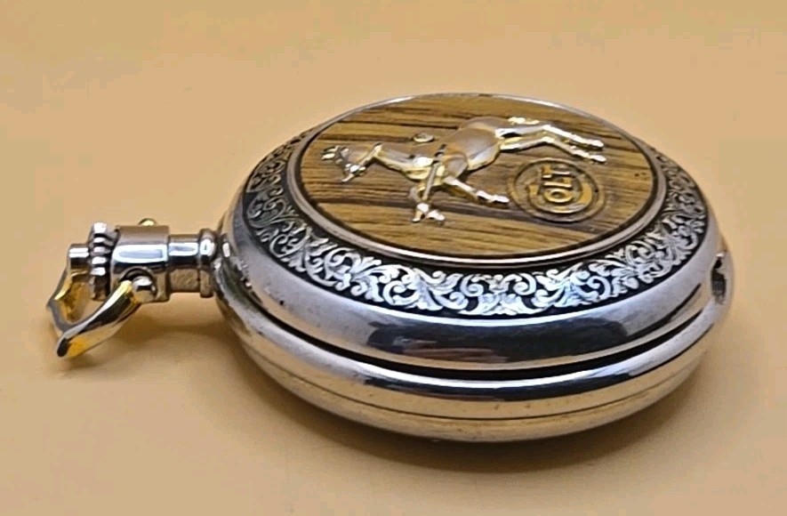 Vintage Franklin Mint Colt Army Peacemaker Single Action .45 Pocket Watch **Read