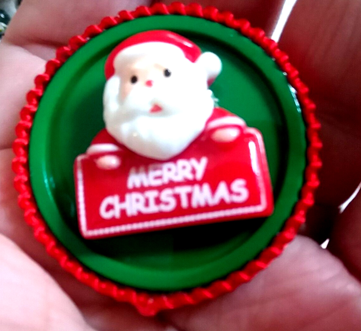 1 1/2″Colorful Novelty Merry Christmas Santa Button Brooch 02-01-2025