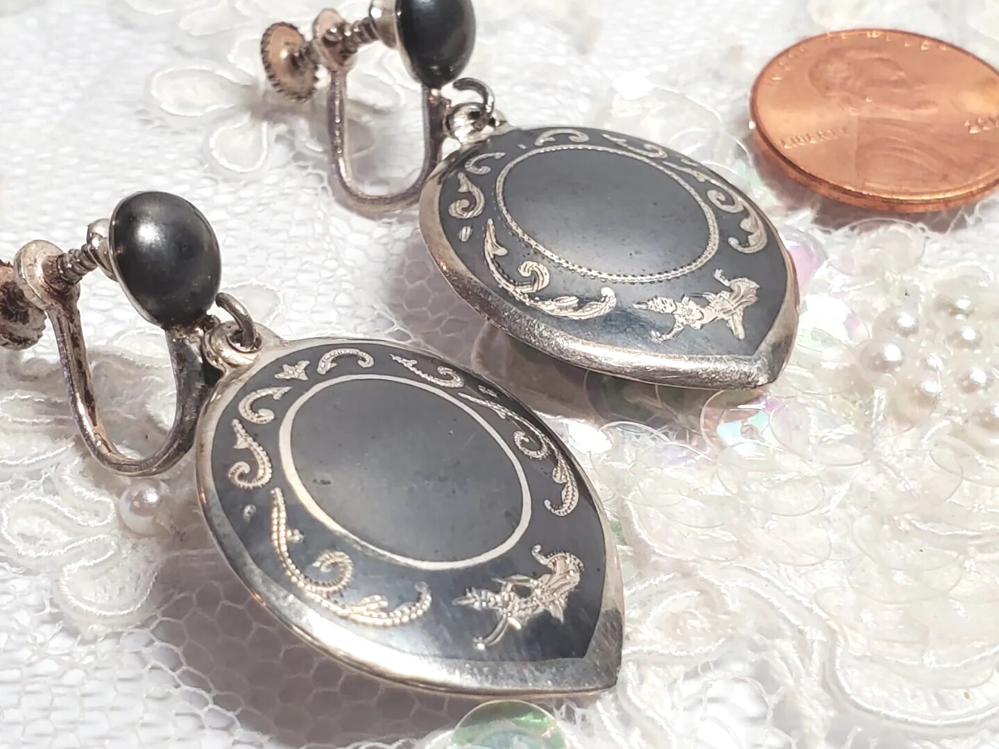 Vintage SIAM Sterling Silver Black Enamel Nielloware Non Pierced Earrings 11.5gr