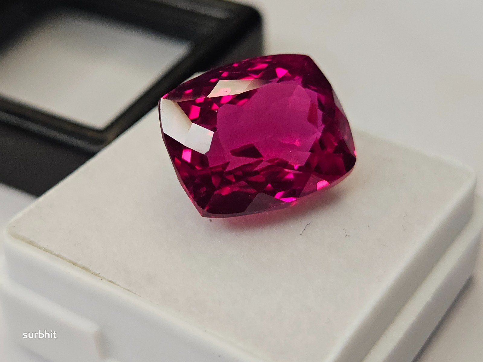 Dark Pink Sapphire Cushion Cut 14+Ct Natural Certified Loose Gemstone