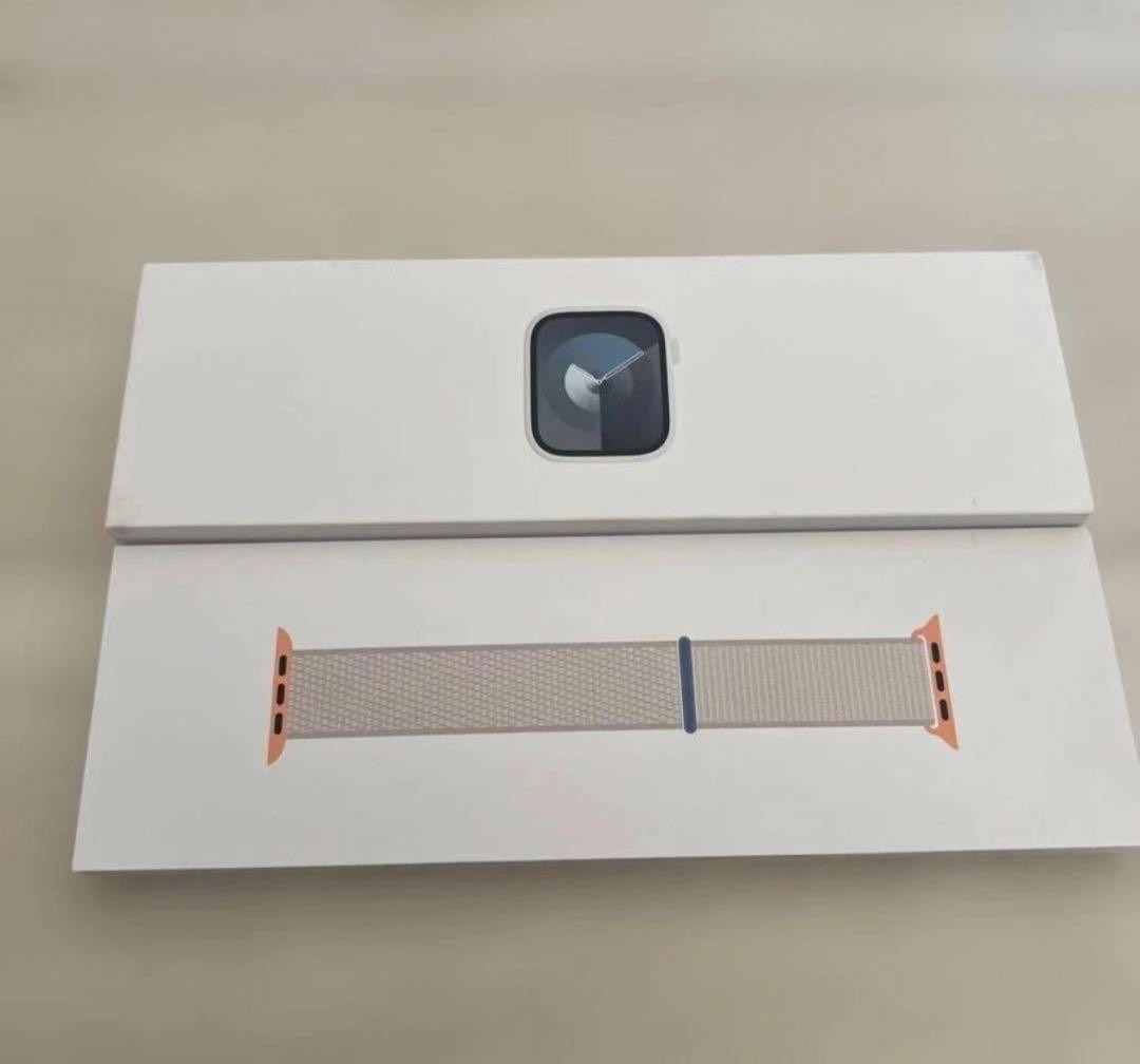 Brand New Unopened Apple Watch Series 9 GPS Model 45mm