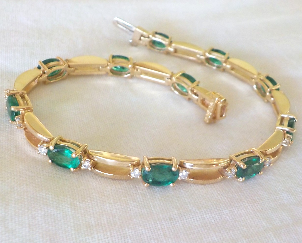 Heavy 14K Yellow Gold Natural Emerald Diamond Bracelet – 12.90 gms, 7.1 in, 5+ct
