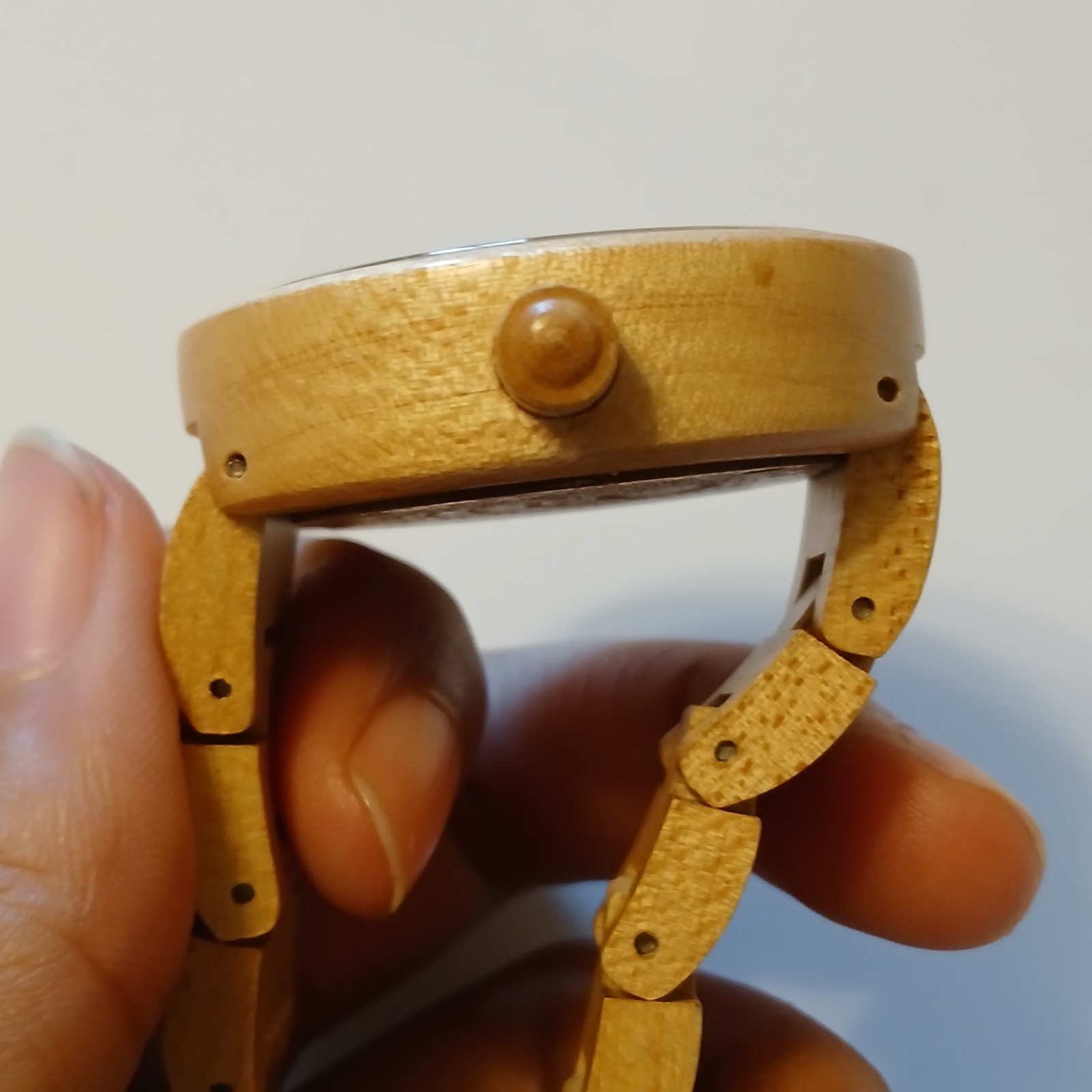 Earth Khaki Wood Casual Eco-Friendly Women’s Boho Watch Multi-Color Dial