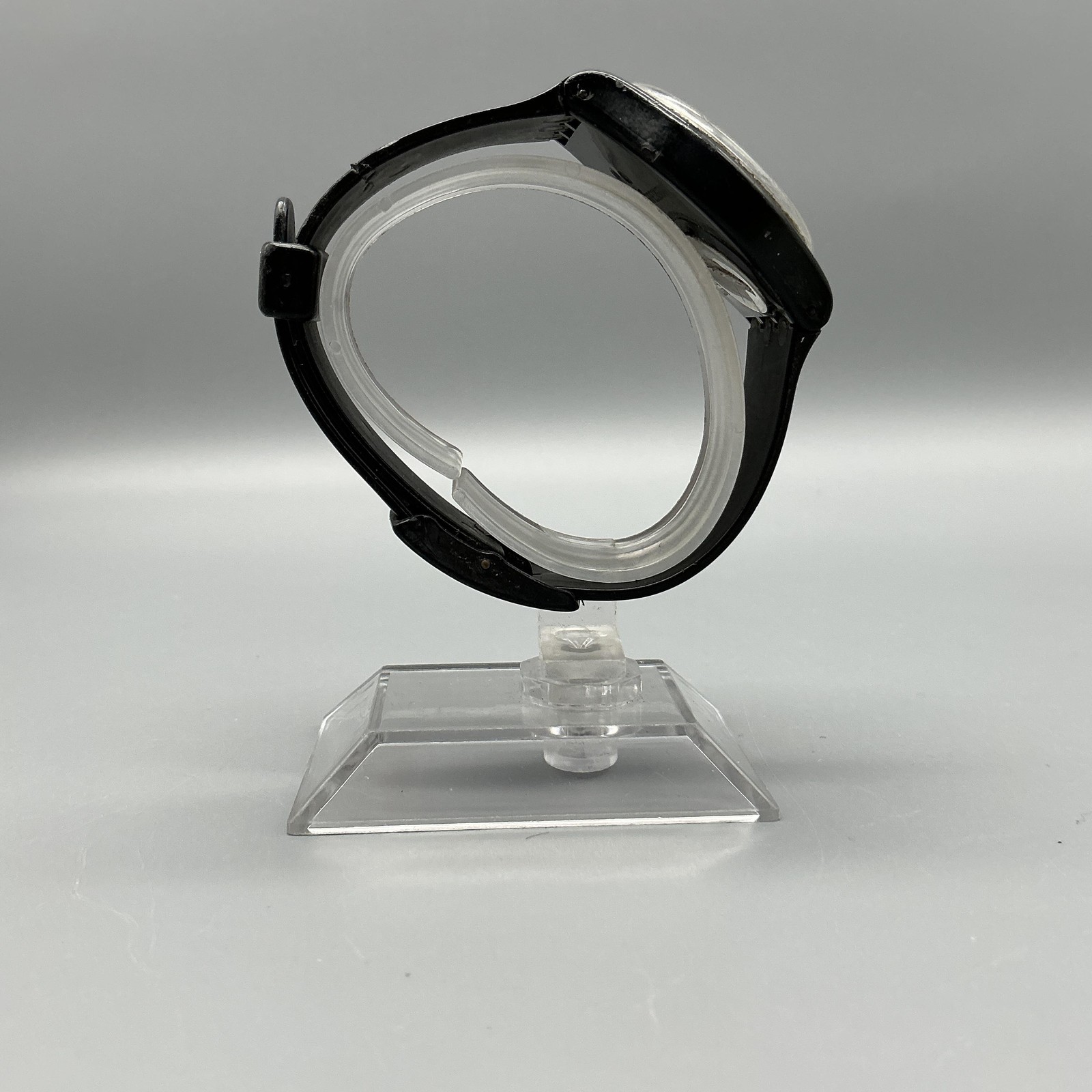 Swatch Lancelot Womens Watch 31mm Geometric Dial GB110 Plastic Swiss New Battery