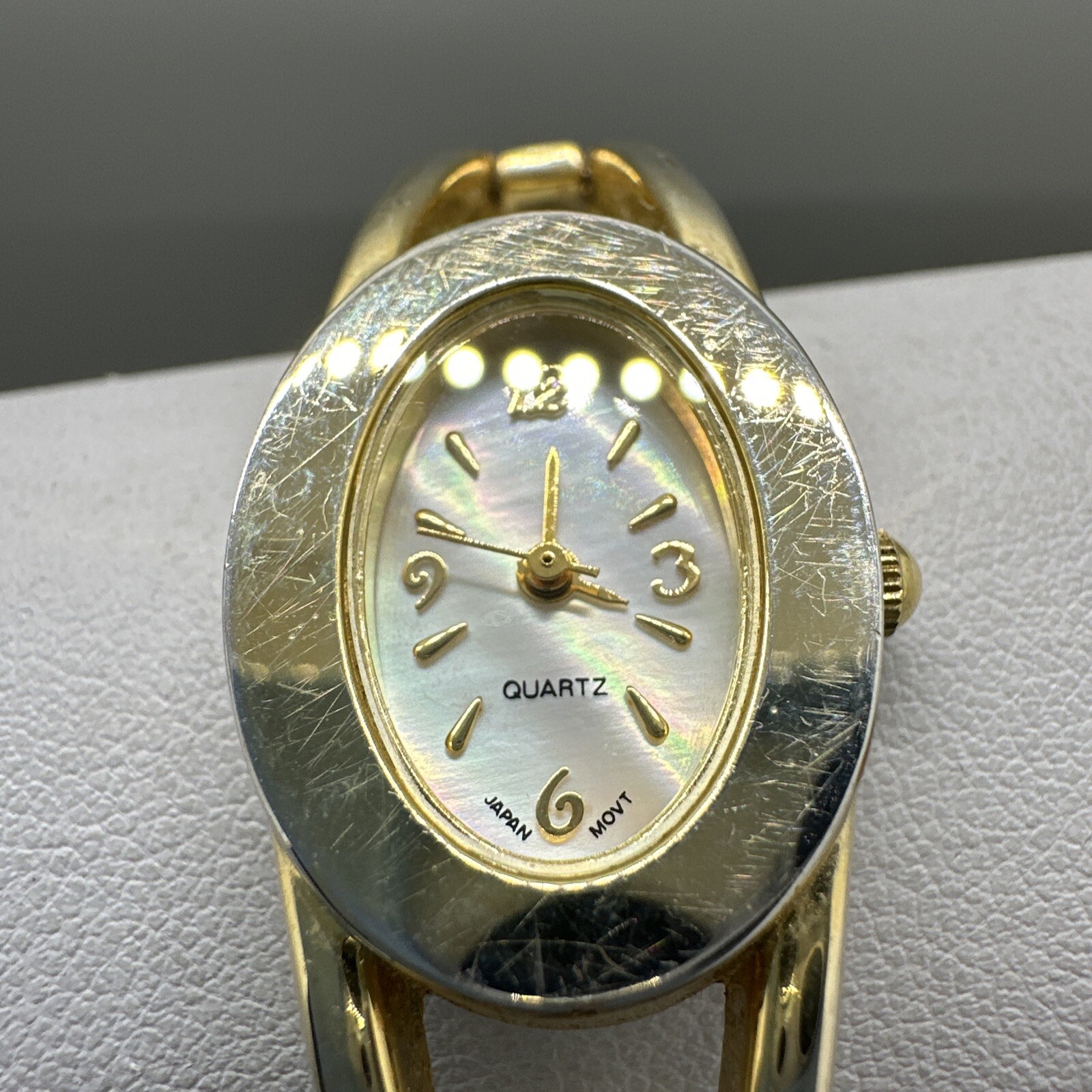 Vintage Ladies Advance Watch Gold Tone Cuff Bracelet 7.25 In, Scratched Dial