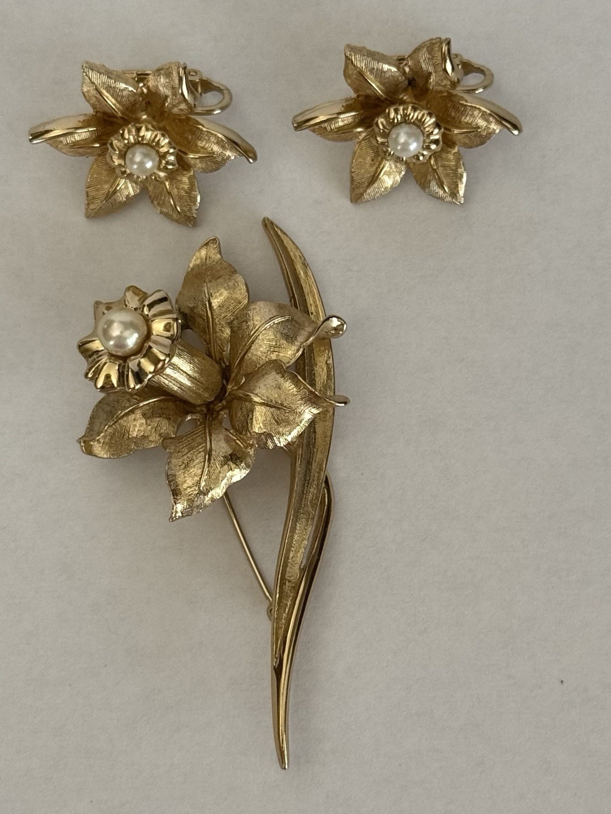 Vintage 1964 Marcel Boucher Jonquil Daffodil Brooch Earring Set Box Tags 8692